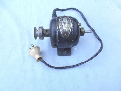 SMALL ELECTRIC MOTOR - ROBBINS &amp; MYERS MOTOR