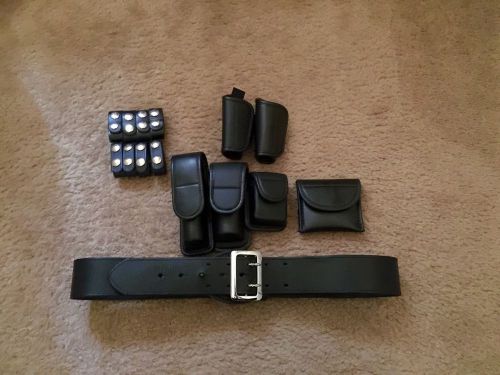 Lawpro duty belt size 40 w/accessories for sale