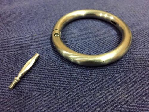 Bull Nose Rings 2.5&#034; x 5/16&#034; Stainless Steel with Key - Veterinary Livestock