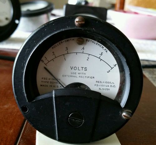 Vintage ROLLER-SMITH CO. Volts Meter Gauge Bethlehem, PA 0 - 3V No. 51291