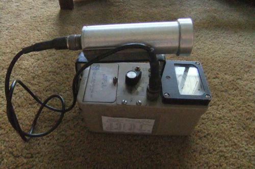 Ludlum model 3 geiger counter with 44-7 Probe and Carnotite test specimen