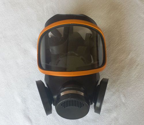 Msa model (large) 7-204-3 full face air purifying respirator for sale