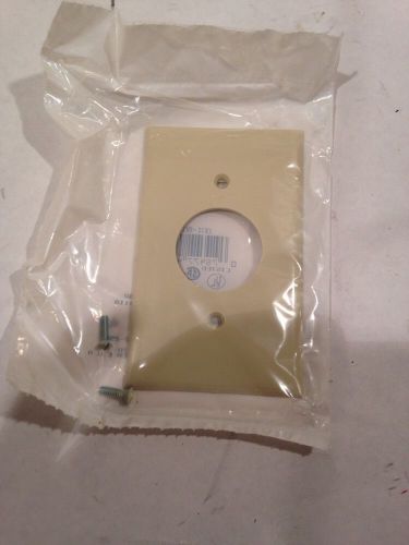 LEVITON 80704-I NYLON 1-GANG SINGLE RECEPTACLE PLATE Ivory New in Package