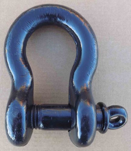 Screw-Pin Bow Shackle 1 3/8&#034; Shank Lifting Hook - Used