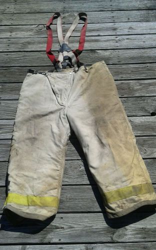 Globe Firefighter turnout pants bunker with suspenders. Size 44/length 26.