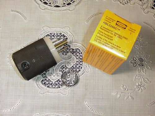 Hubbell hbl5266c plug, 15 amp, 125v, 5-15p, black/white new in box! for sale