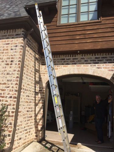 ladder - werner 28 ft