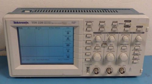 Tektronix TDS 220 Digital Real Time Oscilloscope 100MHz-1GS/s