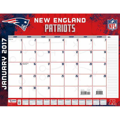 New England Patriots 22&#034; x 17&#034; Desk Calendar - NFL