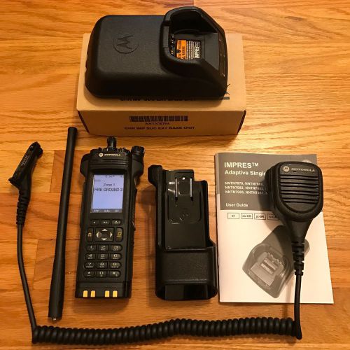 Motorola APX7000L 7/800 VHF FPP 9600 Baud  Digital Radio With Mic, Impres Pkg