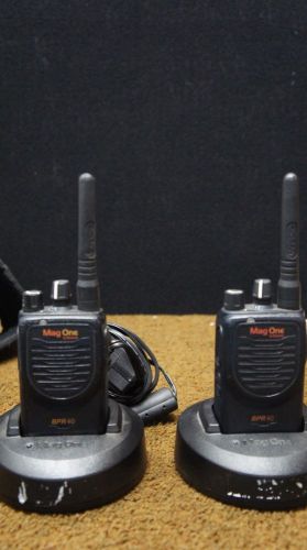 Magone by motorola bpr40 two-way radio bundled pair w/ chargers! for sale