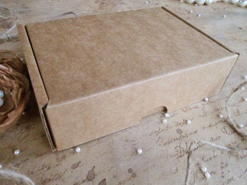 Thick Cardboard Boxes 5.9&#039;&#039;x4.13&#039;&#039;x1.57&#039;&#039; Packaging