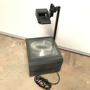 3M Overhead Projector - 4405 4400AJA - No Bulb included