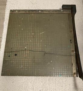 Vtg ~ Milton Bradley ~ Large 18&#034; X 18” Paper Cutter/Trimmer ~1950&#039;s Model/Style