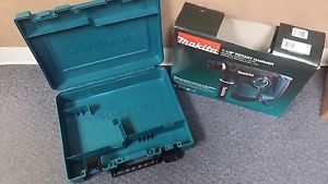 BRAND NEW 824789-4 Plastic Carrying Case, HR2811 F