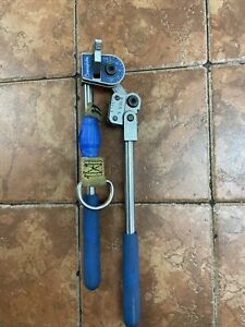 Swagelok MS-HTB-4T Hand Tube Bender, 1/4 in. Tube OD, 9/16 in. Bend Radius