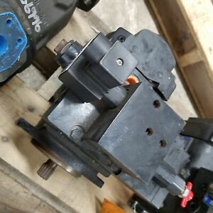 Oilgear PVWH20LDFSC2NNTHCPV, 115 N.O. Hydraulic Pump. - NEW