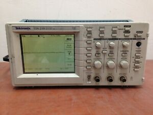 Tektronix TDS 210 - 2 Channel Digital Real-Time Oscilloscope 60MHz | C665DS