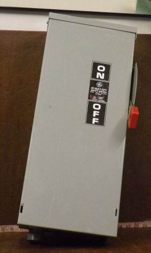1 USED GE TH3362R 60A HEAVY DUTY SAFTEY SWITCH *MAKE OFFER*