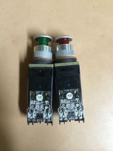 Allen Bradley Push Pull 800M-XA7S Green And 800M-XAS Red New Okd Stock Lot Of 2