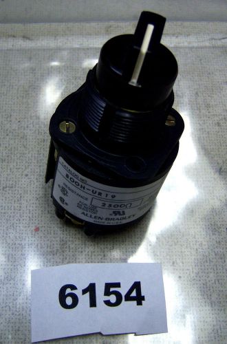 (6154) Allen Bradley Potentiometer 800H-UR19 30.5mm 2500 PHM 300 VAC Max