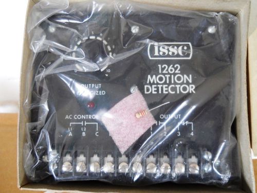 Issc conveyor motion detector 1262-1-l-e-b  .06-2.5 sec. dual input  *nos* for sale