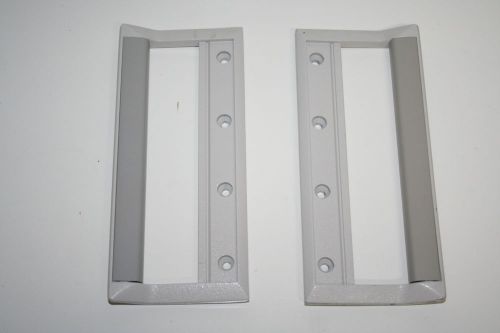 * HP AGILENT PAIR OF FRONT HANDLES 7 x 3 in. (from 5062-3990 kit)