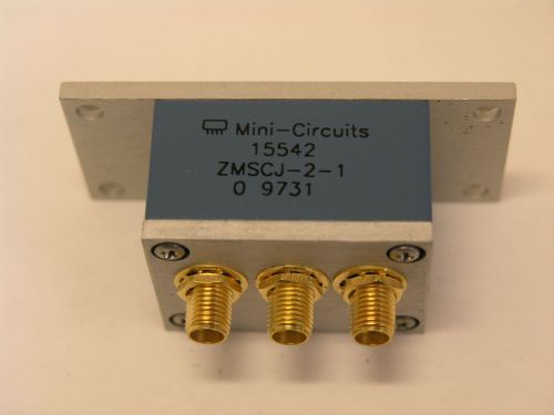 Mini-Circuits ZMSCJ-2-1 Power Splitter/Combiner. 1 to 200MHz.  0.6dB Loss.  Good