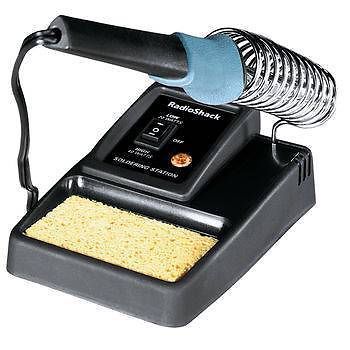 Soldering Work Station with Dual-Powered Iron