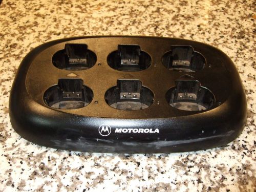 6 Unit MOTOROLA GANG CHARGER NNTN4028B XV1100 XV2100 XU2100 XU2600 XV2600 XU110