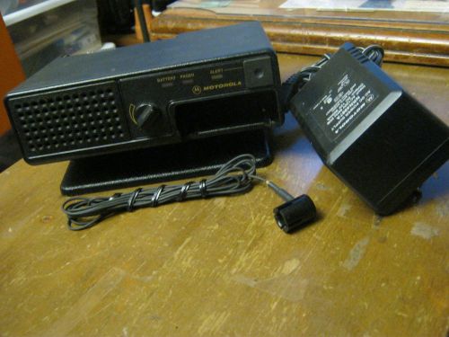 Motorola Minitor IV 4 Pager  Amplifier Charger