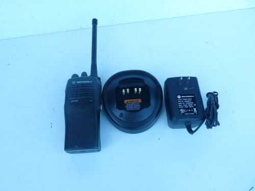 Motorola HT750 UHF, 16 channels AAH25RDC9AA3A