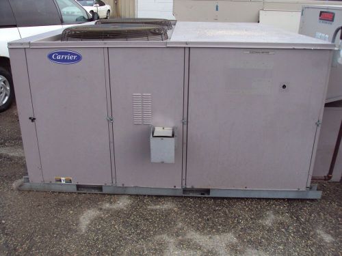 Carrier rooftop heating aqnd cooling unit