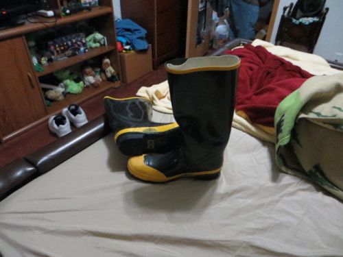 rainfair rubber boots size 12 black and yellow