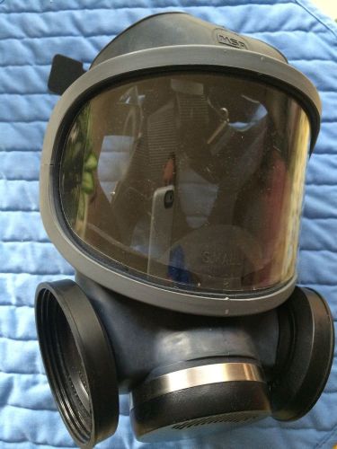 M4C3 MSA Small Gas Mask Respirator