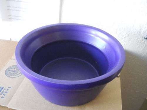 Magic Touch Icewares 2.5L Lab Laboratory Ice Bath Bucket 1/2 Price