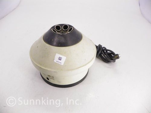 Clay Adams 0151 Compact Analytical 6 Slot Centrifuge