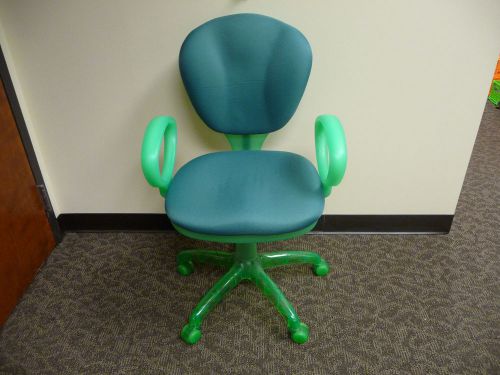 Molded Plastic Office Chair