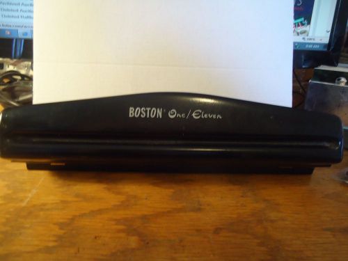 Vintage Boston Mfg. Co.,  Metal OFFICE 3 Hole Paper Punch ONE ELEVEN BLACK