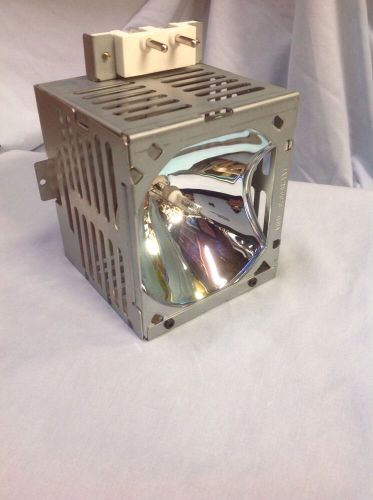 Ushio Projector Lamp Metal Halide 610 260 7208