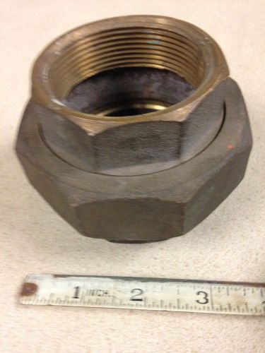 Union pipe size 2 1/2&#034;, npt brass, 125 psi for sale