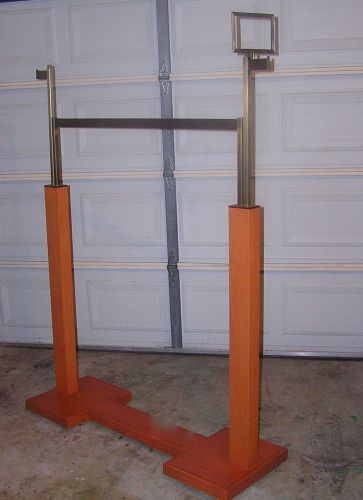 CLOTHS RACK HANGER, ADJUSTABLE, FINE LOOKS, ROLLING BASE