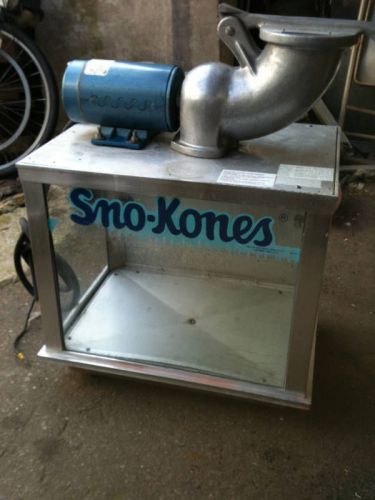 Gold medal sonw-cone machine 12 volts concessiontrailer for sale