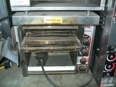 CONVOYOR TOASTER, APW, 220 V.FASTTRAC, UP/LOWER HEAT,SPEED, 900 ITEMS ON E BAY