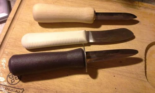 Three Knives. (3) Oyster Knifes