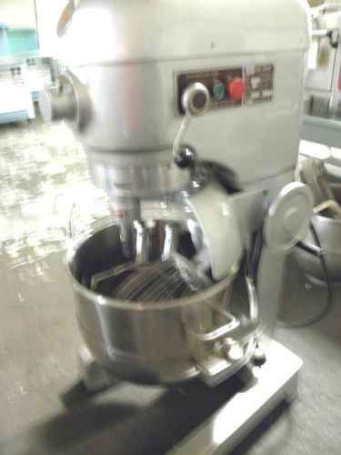 H&amp;l 40 liter  3 speed bakery pizza dough mixer w/ attachments 220 volts for sale