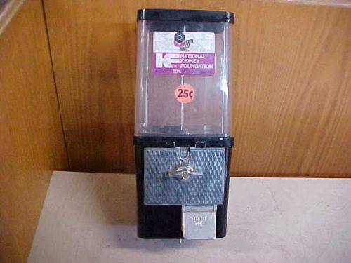 USED CANDY VENDING MACHINE 25 cent with key