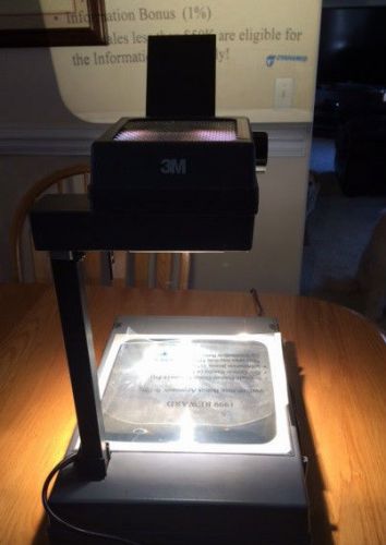 3M 2000 AG Portable Overhead Projector with Extra Bulb and Transparency Film