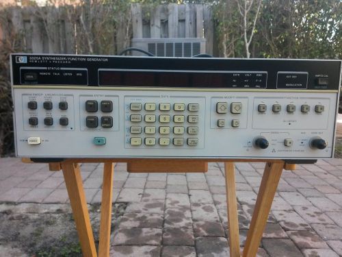 HP Agilent 3325A Synthesizer Function Generator