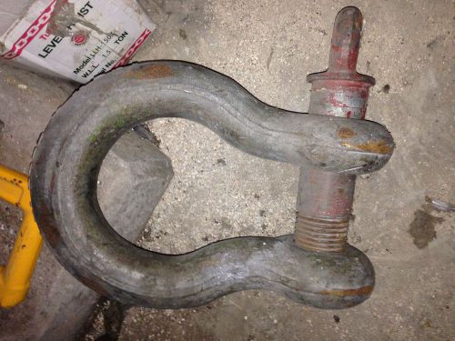 Crosby, 2-1/2&#034;  55 ton  screw pin shackle for sale
